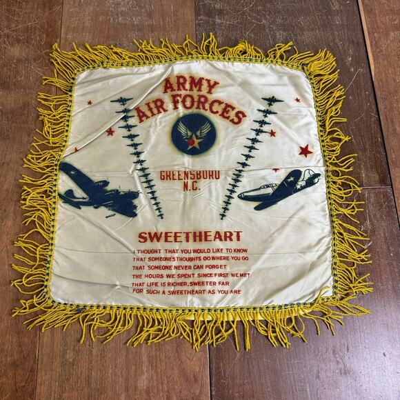 U.S. Army Air‎ Forces Greensboro NC Sweetheart WWII Souvenir Satin Pillow Case - Picture 1 of 6